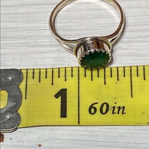 925 Sterling Silver Ring with natural Emerald Green Stone sz 6 1/2 - Picture 14 of 16
